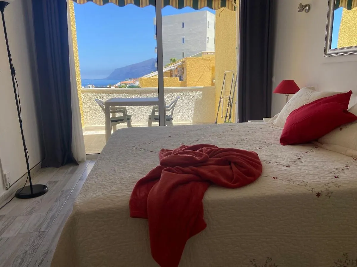 Sea View Studio Apartment Playa De La Arena D Puerto de Santiago  Espanha